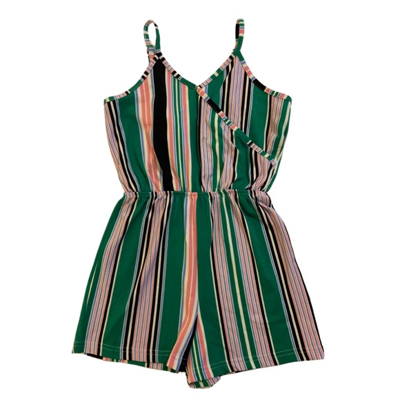 full circle trends Other - Girls stripe shorts romper size 7/8